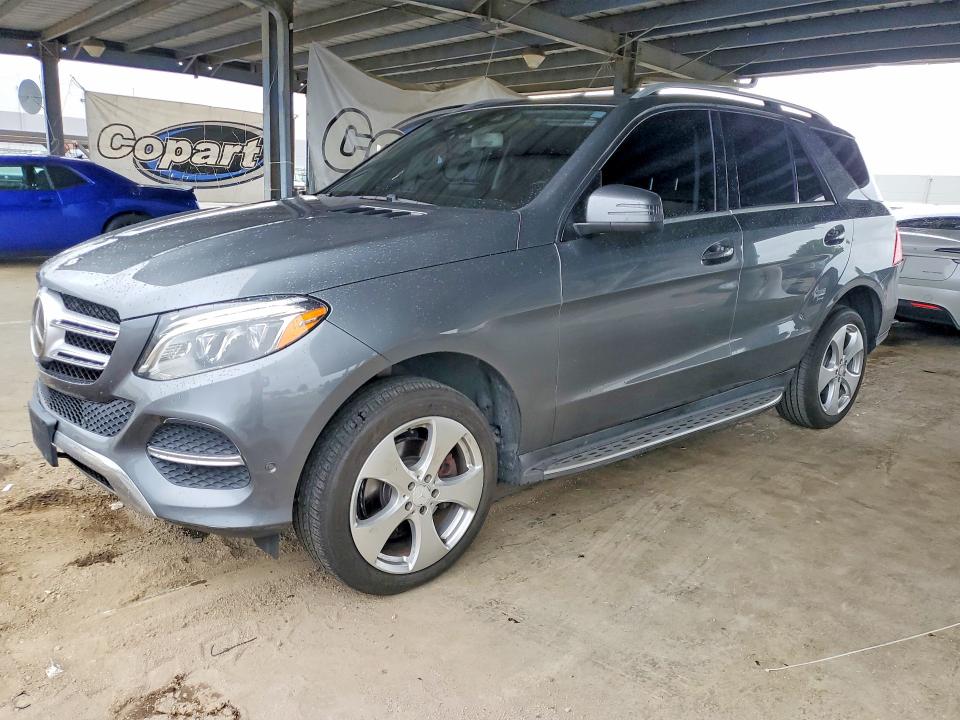 51811206 :رقم المزاد ، 4JGDA5JB7HA880014 vin ، 2017 Mercedes-benz Gle مزاد بيع