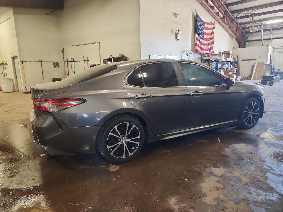 2019 Toyota Camry მანქანა იყიდება აუქციონზე, vin: 4T1B11HKXKU267025, აუქციონის ნომერი: 53221376