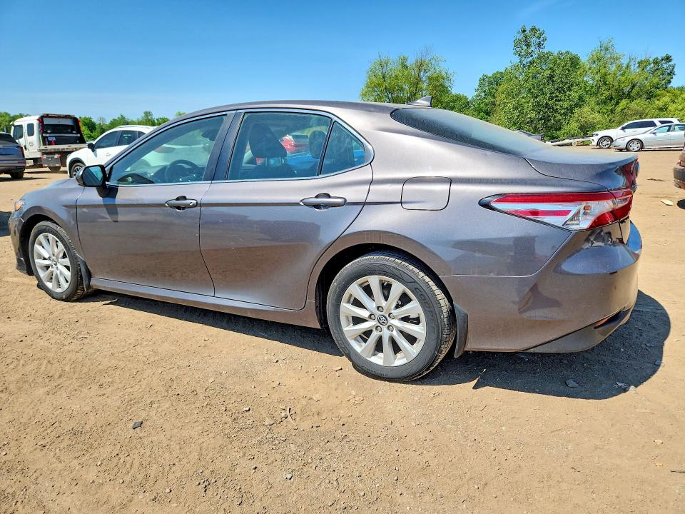 2019 Toyota Camry მანქანა იყიდება აუქციონზე, vin: 4T1B11HK0KU229514, აუქციონის ნომერი: 55521066