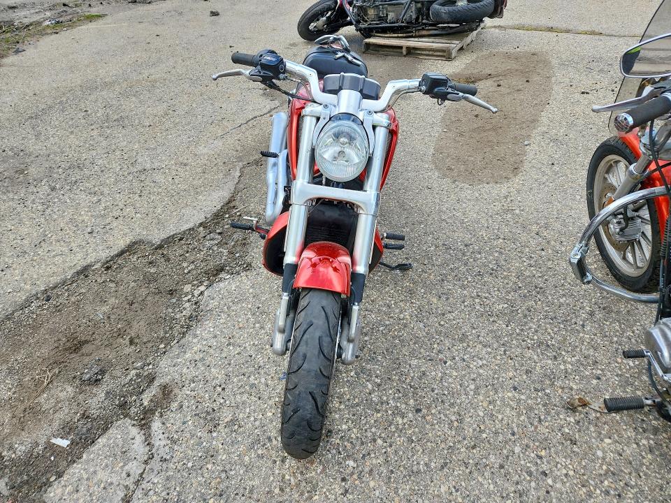53064696 :رقم المزاد ، 1HD1HPH10DC802702 vin ، 2013 Harley-davidson Vrscf مزاد بيع