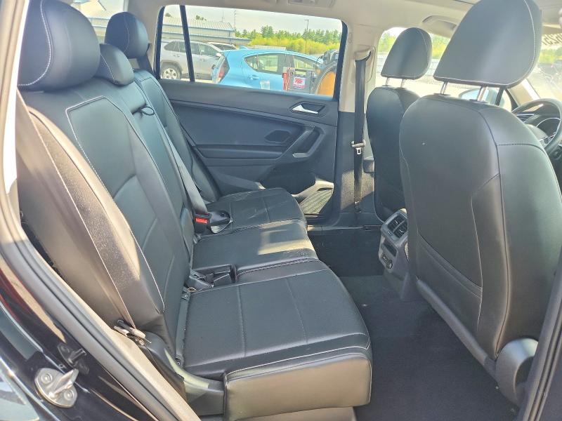 53962576 :رقم المزاد ، 3VV2B7AX3MM145867 vin ، 2021 Volkswagen Tiguan مزاد بيع