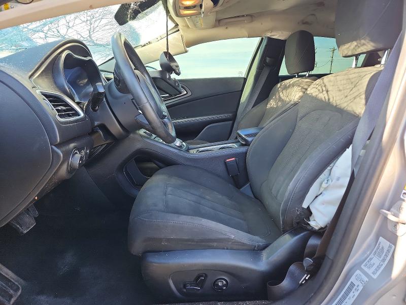 2016 Chrysler 200 მანქანა იყიდება აუქციონზე, vin: 1C3CCCAB8GN156312, აუქციონის ნომერი: 52491526