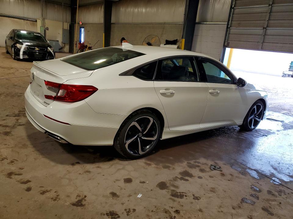 Продажа на аукционе авто 2019 Honda Accord, vin: 1HGCV1F33KA009022, номер лота: 53995356