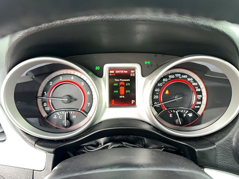 2015 Dodge Journey მანქანა იყიდება აუქციონზე, vin: 3C4PDCCG2FT600379, აუქციონის ნომერი: 54734236