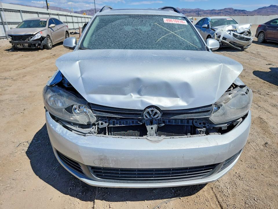 49610416 :رقم المزاد ، 3VWTZ7AJ2AM698416 vin ، 2010 Volkswagen Jetta مزاد بيع
