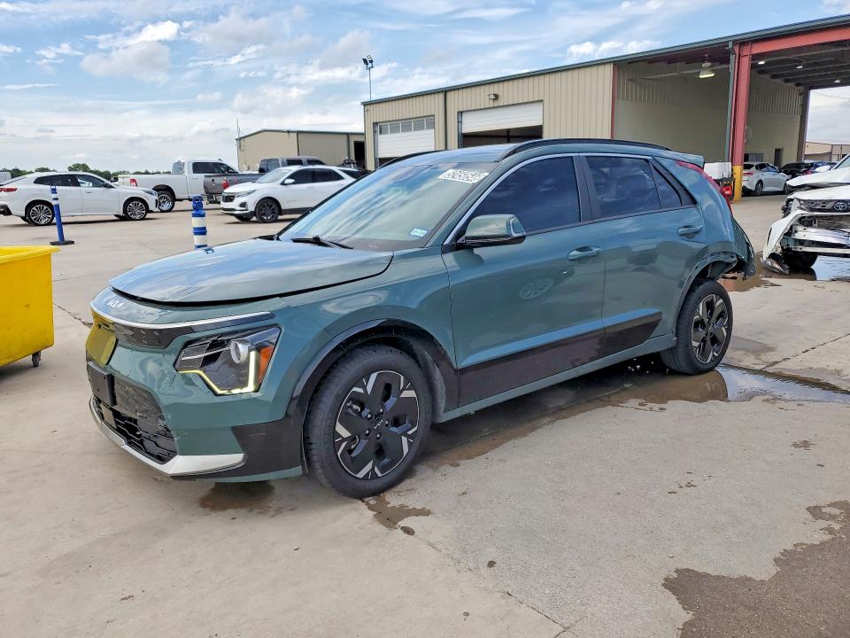 Продажа на аукционе авто 2024 Kia Niro, vin: KNDCR3L19R5122560, номер лота: 52450546