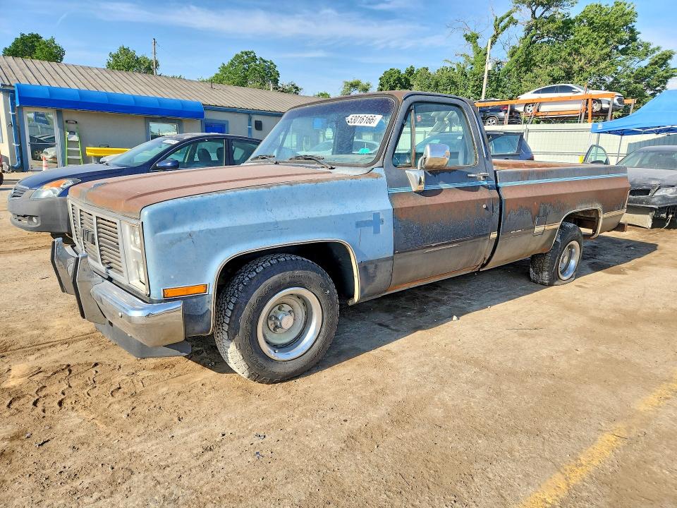 53016166 :رقم المزاد ، 1GTER14C3HJ506479 vin ، 1987 Gmc R15 Conventional مزاد بيع
