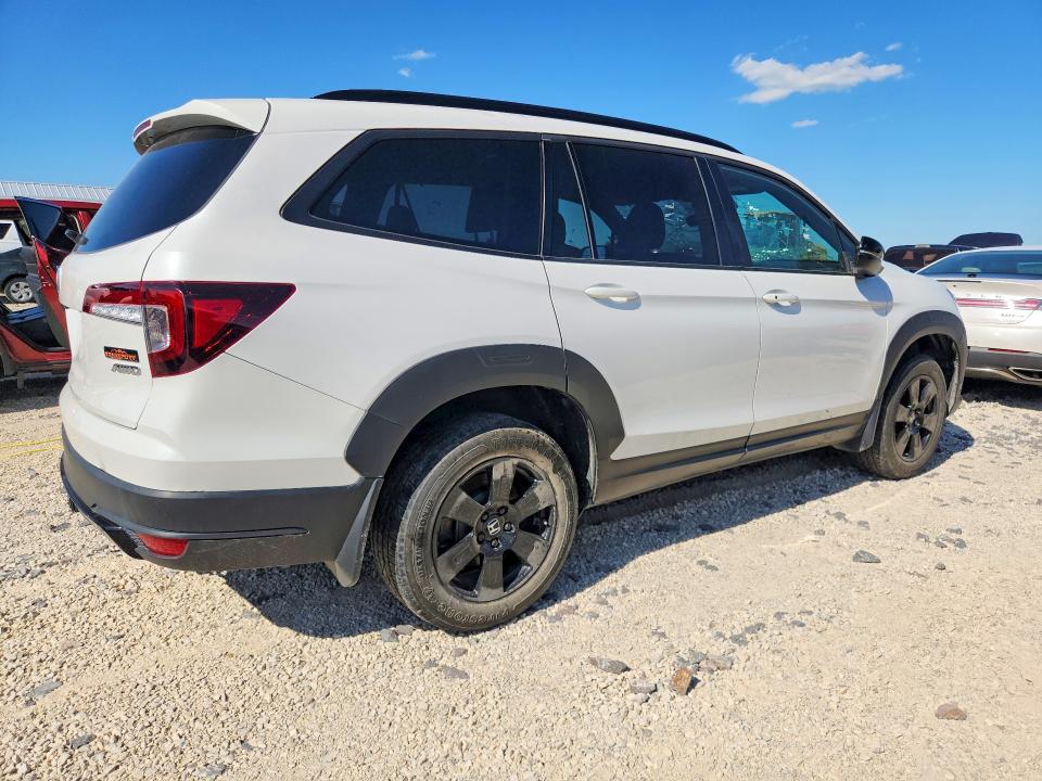 53104786 :رقم المزاد ، 5FNYF6H81NB071778 vin ، 2022 Honda Pilot مزاد بيع