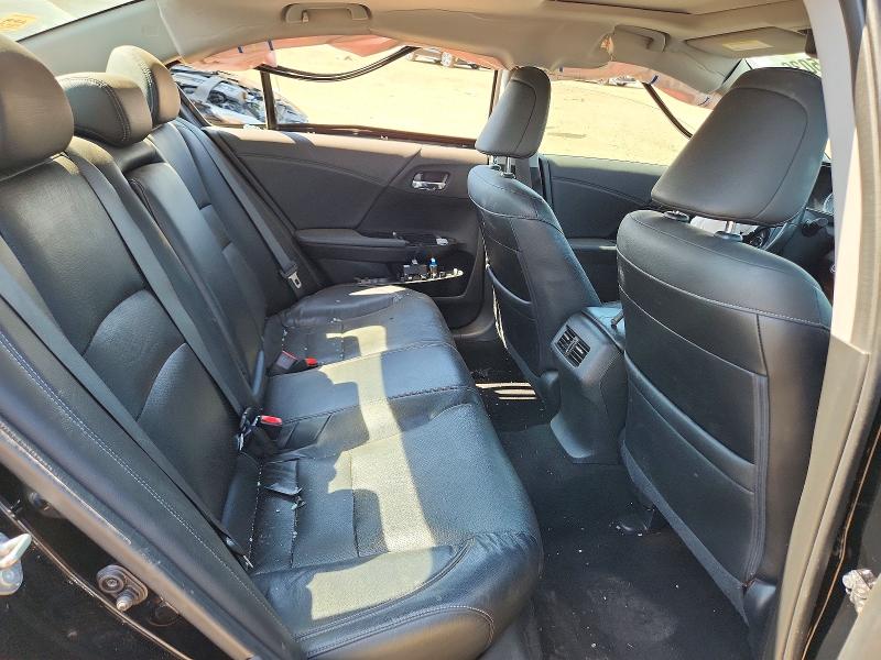 54555036 :رقم المزاد ، 1HGCR3F91HA038032 vin ، 2017 Honda Accord مزاد بيع