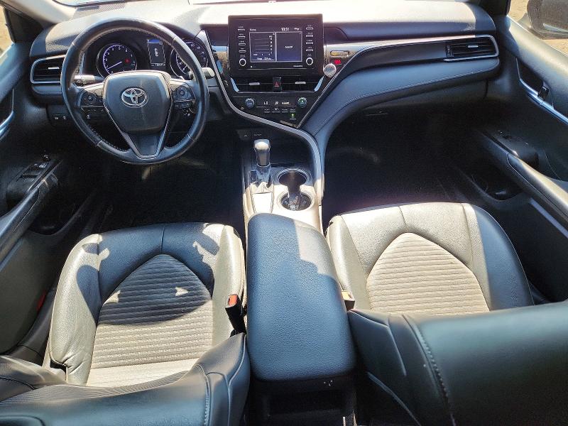 51961036 :رقم المزاد ، 4T1G11AK2MU557696 vin ، 2021 Toyota Camry مزاد بيع