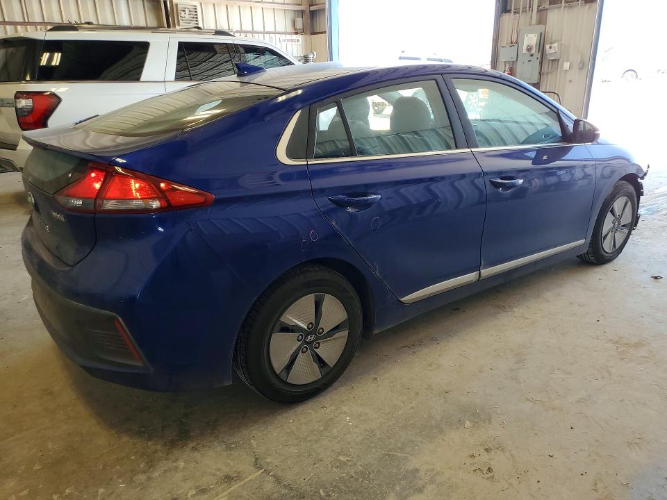 Продажа на аукционе авто 2022 Hyundai Ioniq, vin: KMHC75LC3NU268550, номер лота: 53442406