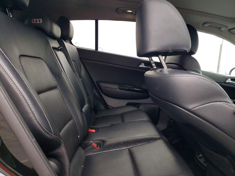 Продажа на аукционе авто 2017 Kia Sportage, vin: KNDPR3A65H7225168, номер лота: 52237436