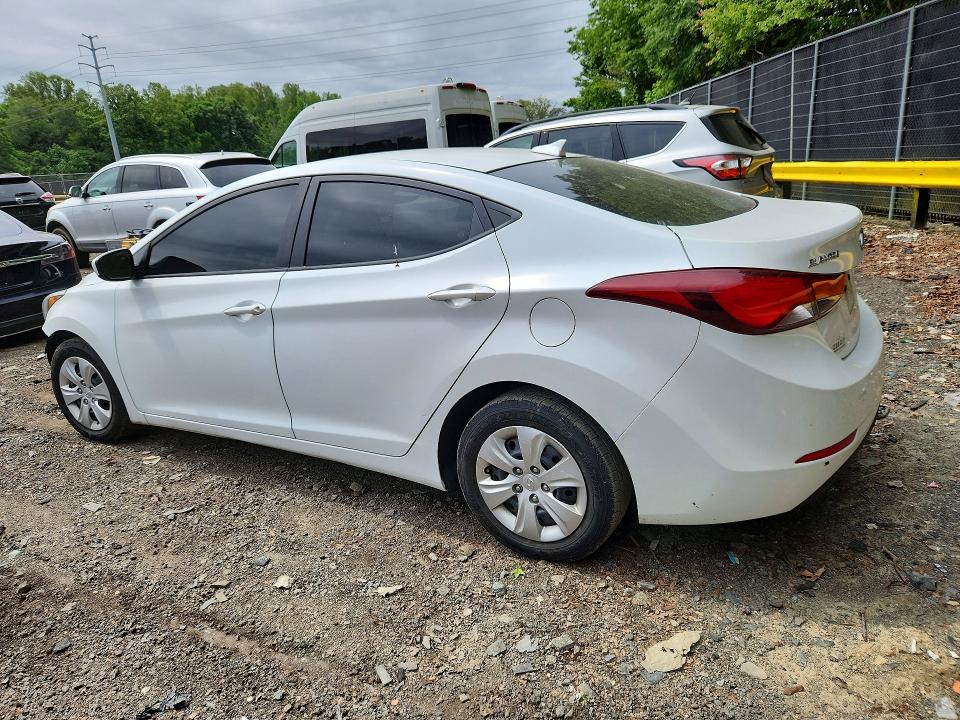 53647396 :رقم المزاد ، 5NPDH4AE8GH738556 vin ، 2016 Hyundai Elantra مزاد بيع