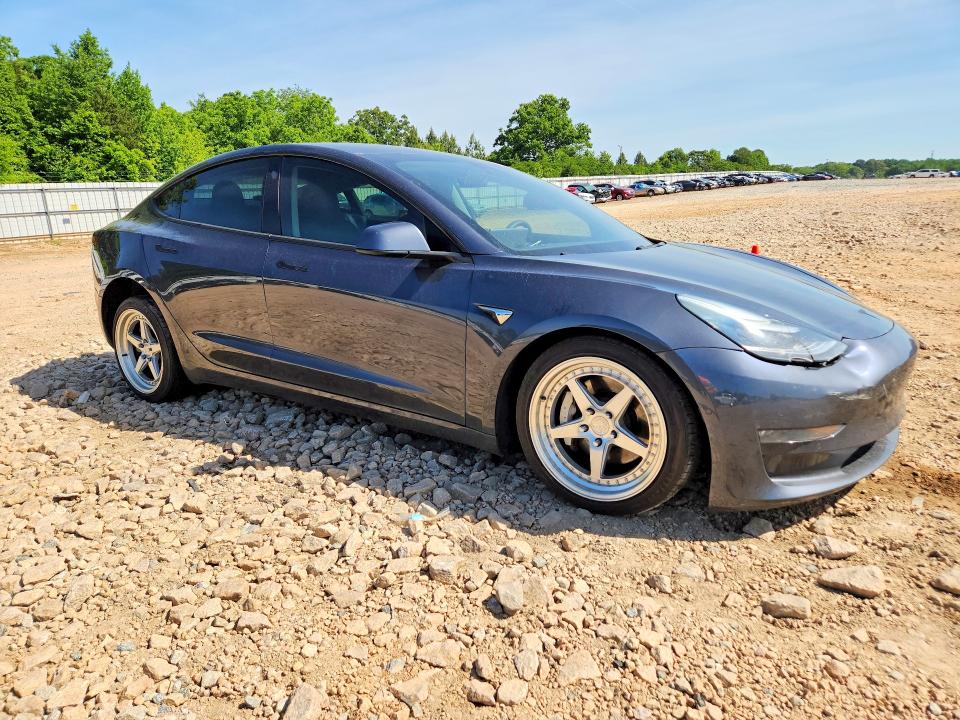 Продажа на аукционе авто 2020 Tesla Model 3, vin: 5YJ3E1EC8LF586203, номер лота: 52505666