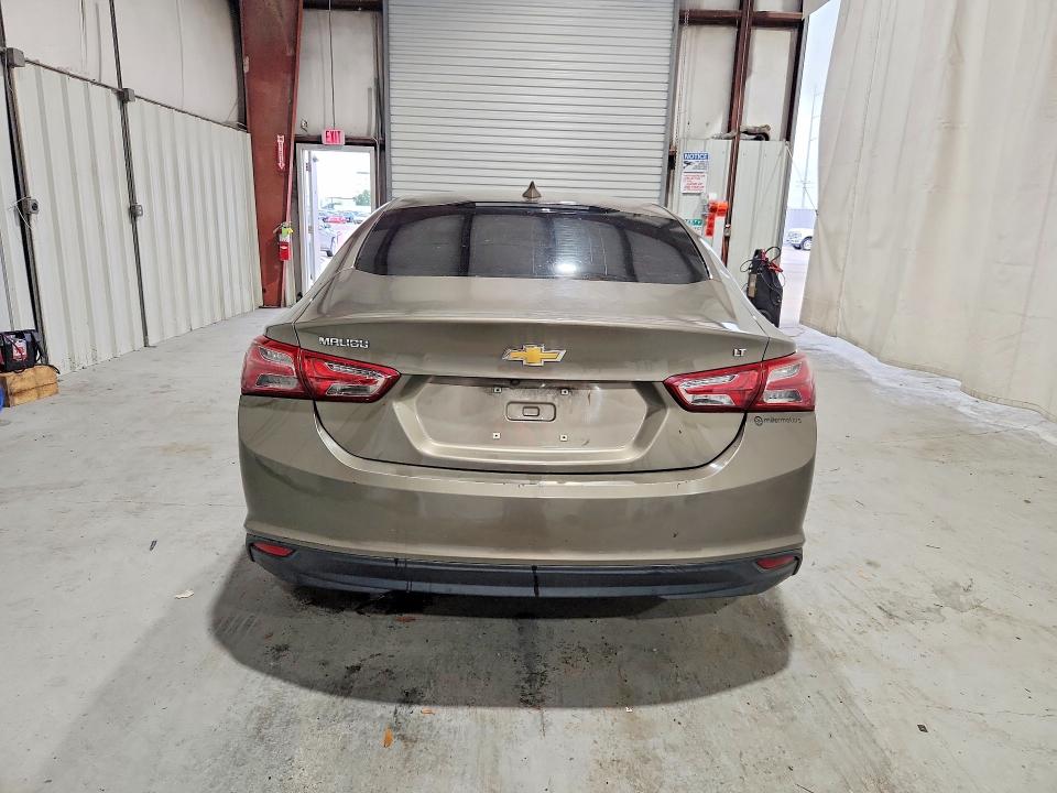 52264876 :رقم المزاد ، 1G1ZD5ST5LF009917 vin ، 2020 Chevrolet Malibu مزاد بيع