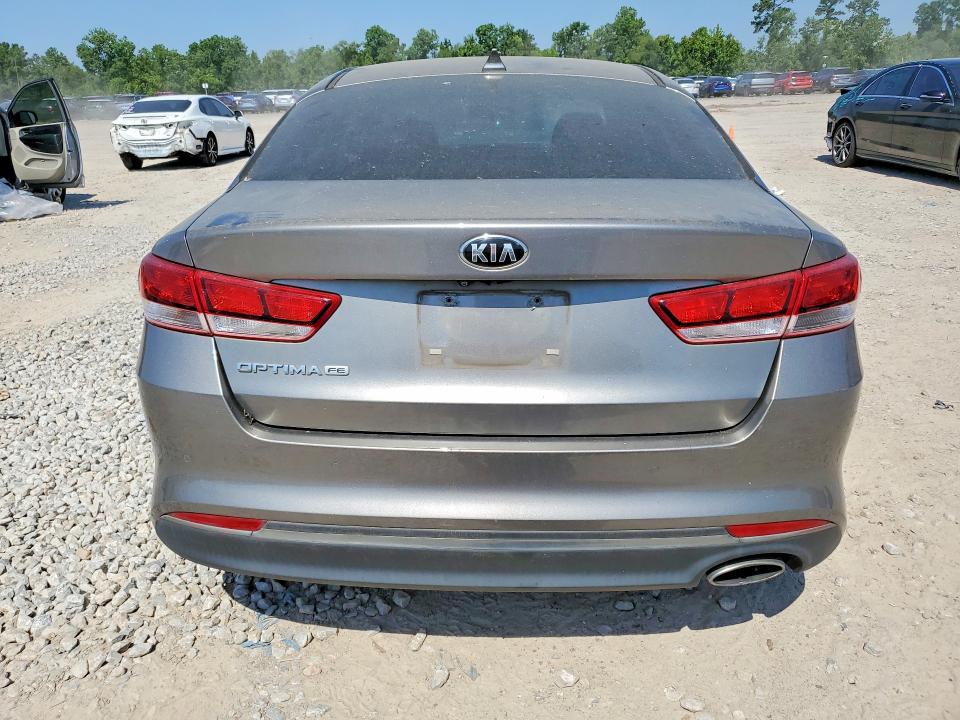 2018 Kia Optima მანქანა იყიდება აუქციონზე, vin: 5XXGT4L39JG227240, აუქციონის ნომერი: 52957336