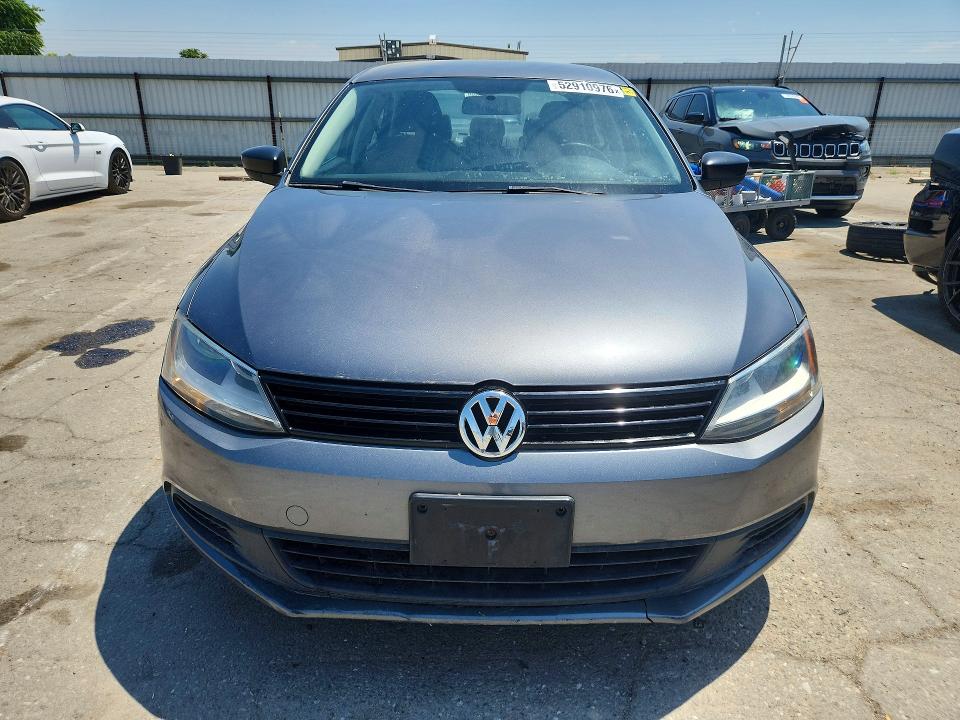 Auction sale of the 2011 Volkswagen Jetta, vin: 3VW2K7AJ6BM391039, lot number: 52910976