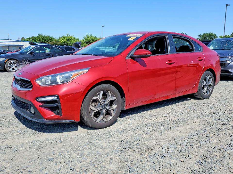 52810606 :رقم المزاد ، 3KPF24AD9ME271391 vin ، 2021 Kia Forte مزاد بيع