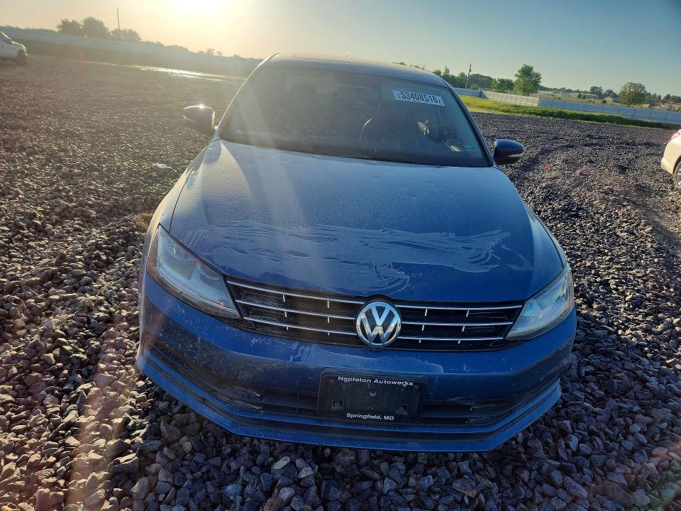2018 Volkswagen Jetta მანქანა იყიდება აუქციონზე, vin: 3VWDB7AJ0JM216907, აუქციონის ნომერი: 53408516