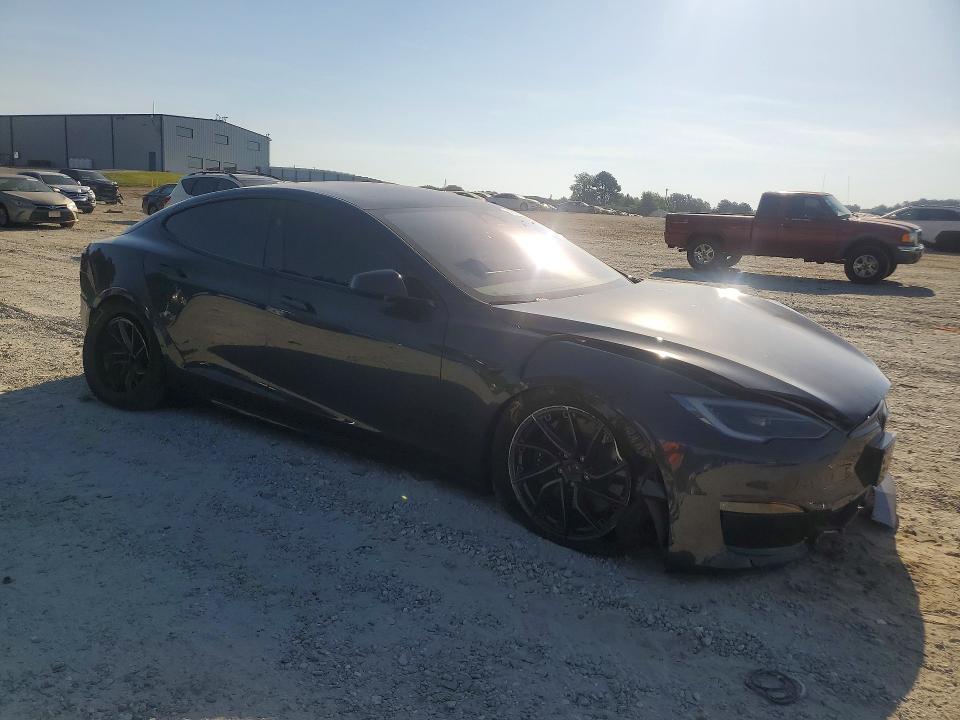 54259216 :رقم المزاد ، 5YJSA1E57TF557140 vin ، 2026 Tesla Model S مزاد بيع