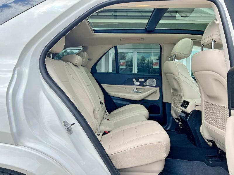 Продажа на аукционе авто 2021 Mercedes-benz Gle, vin: 4JGFB4KE5MA370070, номер лота: 53424536