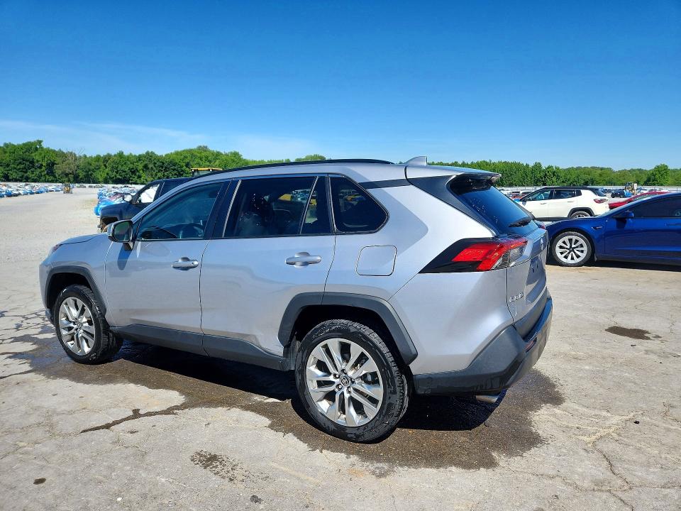 Продажа на аукционе авто 2023 Toyota Rav4, vin: 2T3A1RFV1PC357249, номер лота: 53694096