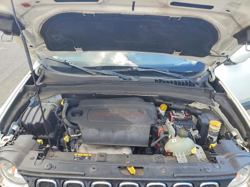 Продажа на аукционе авто 2015 Jeep Renegade, vin: ZACCJABT1FPB94435, номер лота: 52904816
