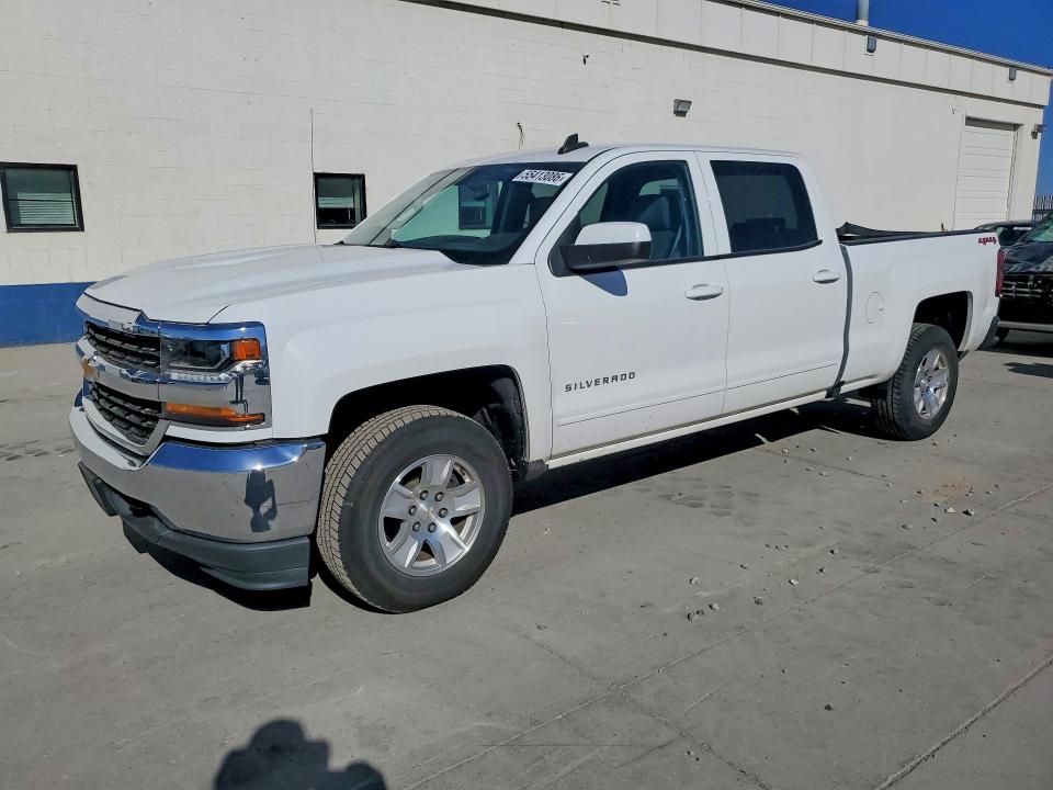 Auction sale of the 2017 Chevrolet Silverado, vin: 3GCUKREC6HG216896, lot number: 55413086