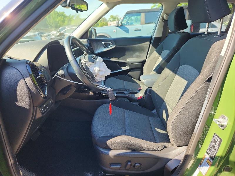 2021 Kia Soul მანქანა იყიდება აუქციონზე, vin: KNDJ33AU4M7127930, აუქციონის ნომერი: 54088966