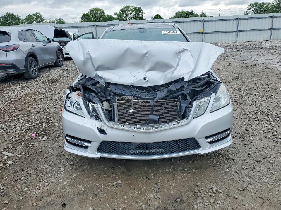 52607456 :رقم المزاد ، WDDHF8JB0DA738399 vin ، 2013 Mercedes-benz E مزاد بيع