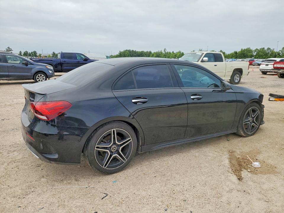 Продажа на аукционе авто 2020 Mercedes-benz A, vin: W1K3G4FB8LJ236540, номер лота: 52533836
