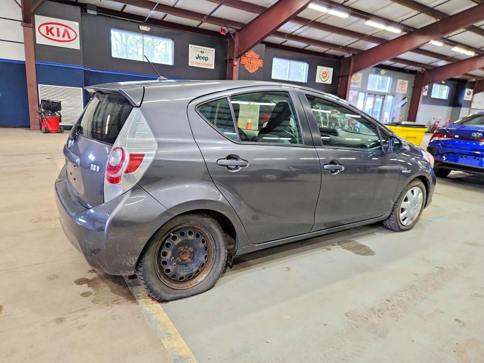Продаж на аукціоні авто 2013 Toyota Prius C, vin: JTDKDTB32D1533120, номер лоту: 52085456