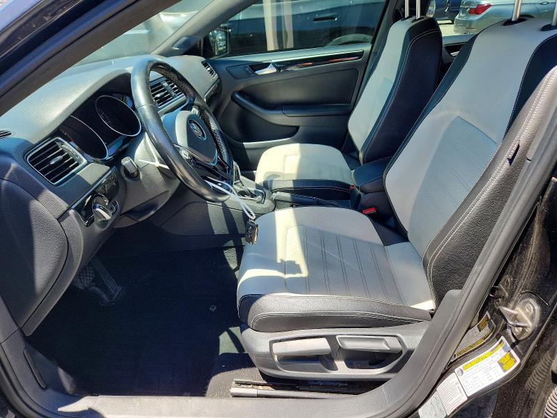 54670256 :رقم المزاد ، 3VWD17AJXFM203429 vin ، 2015 Volkswagen Jetta مزاد بيع
