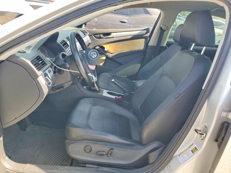 53551856 :رقم المزاد ، 1VWBP7A32DC037705 vin ، 2013 Volkswagen Passat مزاد بيع