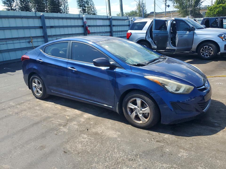 52001396 :رقم المزاد ، 5NPDH4AE6FH616244 vin ، 2015 Hyundai Elantra مزاد بيع