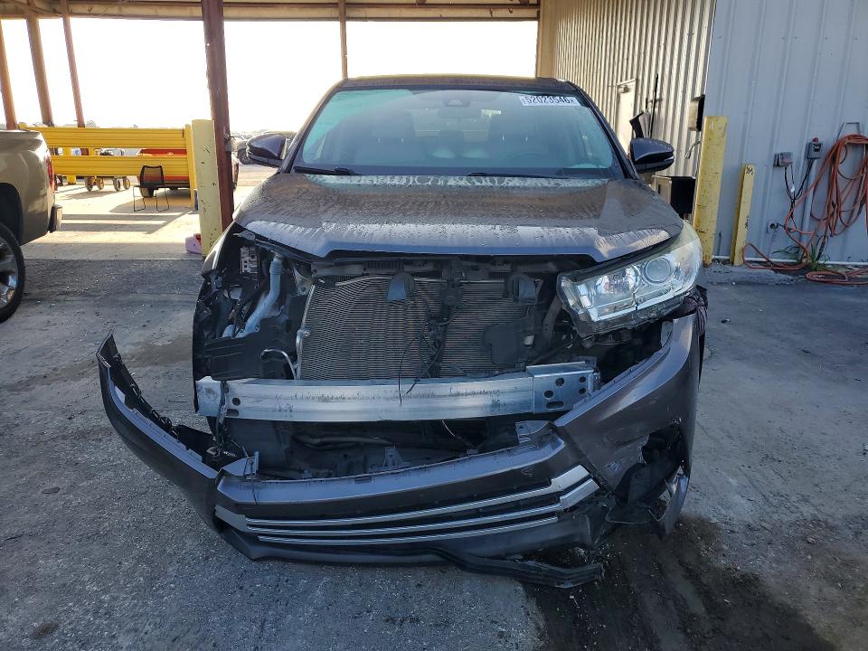 2019 Toyota Highlander მანქანა იყიდება აუქციონზე, vin: 5TDZZRFH2KS366797, აუქციონის ნომერი: 52023546