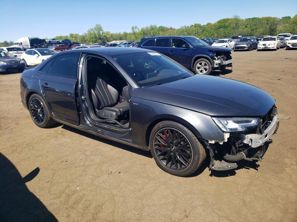Продажа на аукционе авто 2019 Audi A4, vin: WAUFNAF40KA032128, номер лота: 53275166