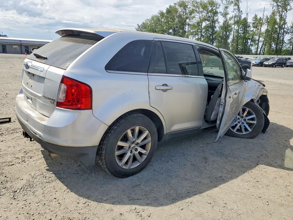 53321826 :رقم المزاد ، 2FMDK4KC4BBA61813 vin ، 2011 Ford Edge مزاد بيع