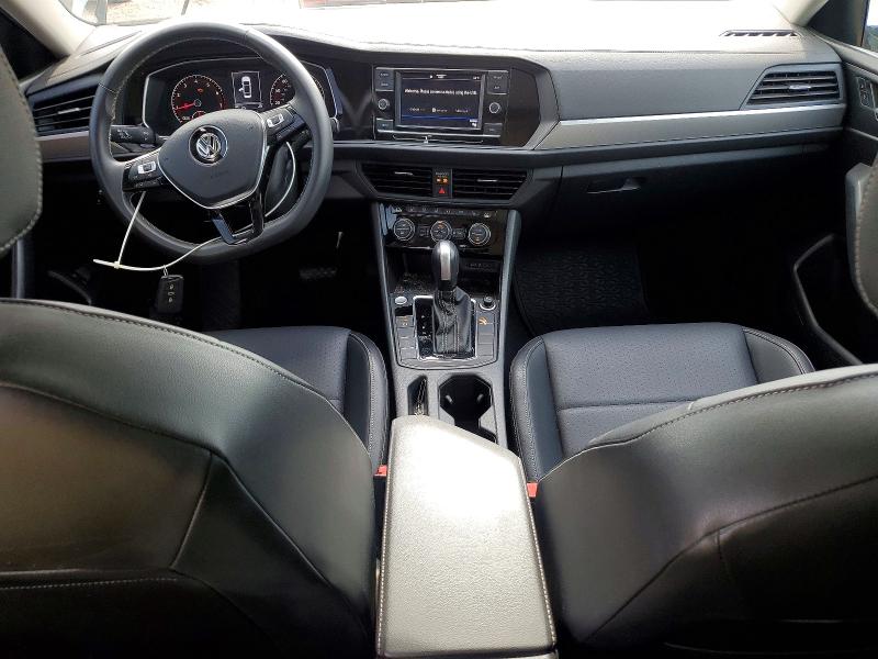 54180676 :رقم المزاد ، 3VWC57BU0MM093416 vin ، 2021 Volkswagen Jetta مزاد بيع