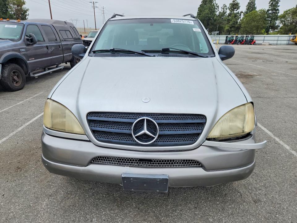 53825776 :رقم المزاد ، 4JGAB54E0XA138381 vin ، 1999 Mercedes-benz Ml مزاد بيع
