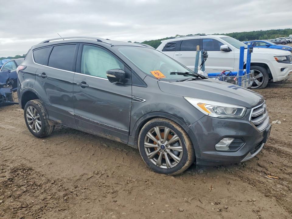 54250596 :رقم المزاد ، 1FMCU9JD4HUB52550 vin ، 2017 Ford Escape مزاد بيع