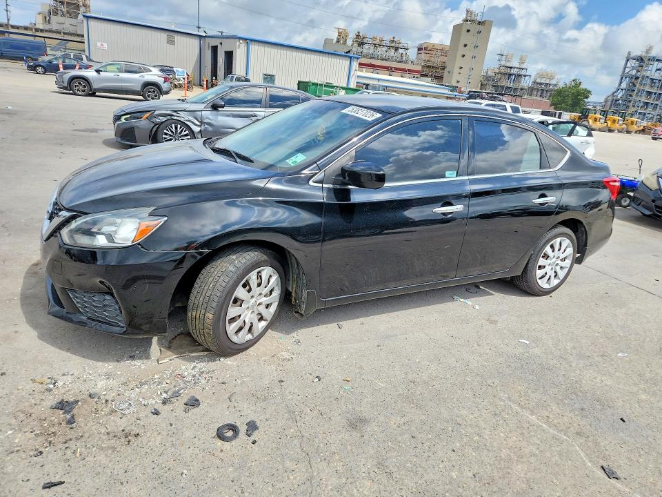 Aukcja sprzedaży 2017 Nissan Sentra, vin: 3N1AB7AP3HY357468, numer aukcji: 53827026