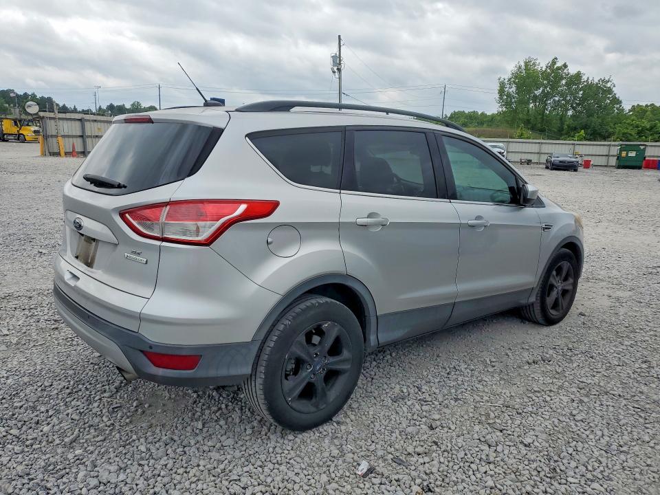 2016 Ford Escape მანქანა იყიდება აუქციონზე, vin: 1FMCU0GXXGUB11304, აუქციონის ნომერი: 52742196