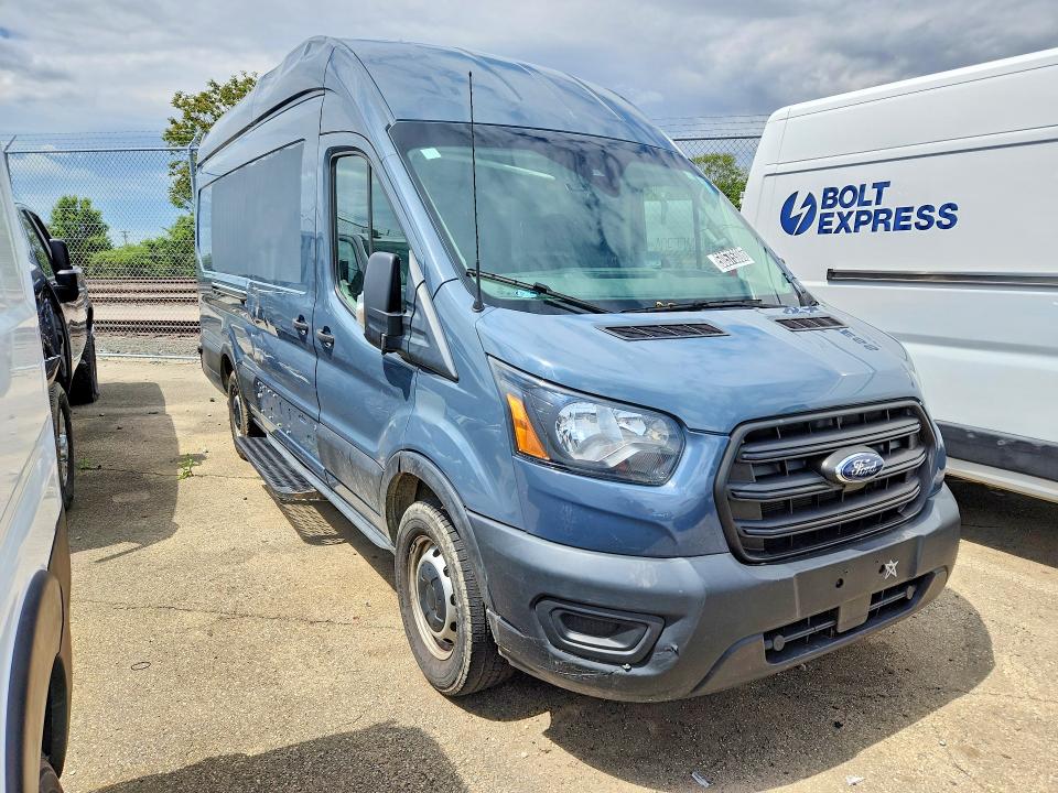 50575306 :رقم المزاد ، 1FTBR3X84LKB32733 vin ، 2020 Ford Transit مزاد بيع