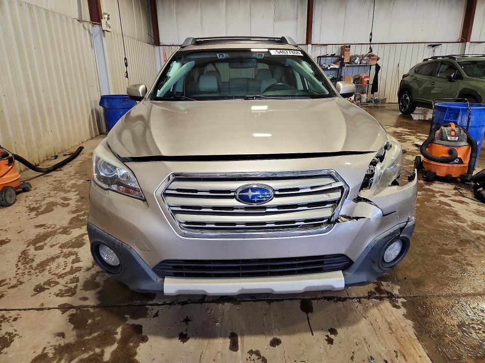 54677806 :رقم المزاد ، 4S4BSENC9F3240508 vin ، 2015 Subaru Outback مزاد بيع
