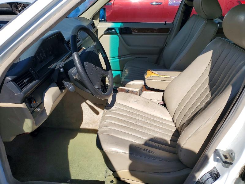 Продажа на аукционе авто 1995 Mercedes-benz E, vin: WDBEA92E3SF304552, номер лота: 55562916