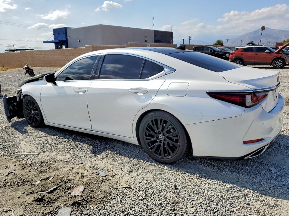 Продажа на аукционе авто 2020 Lexus Es, vin: 58ADZ1B1XLU070562, номер лота: 55097696