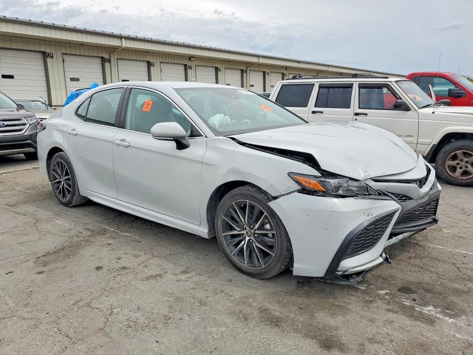 53943536 :رقم المزاد ، 4T1G11AK9RU247083 vin ، 2024 Toyota Camry مزاد بيع