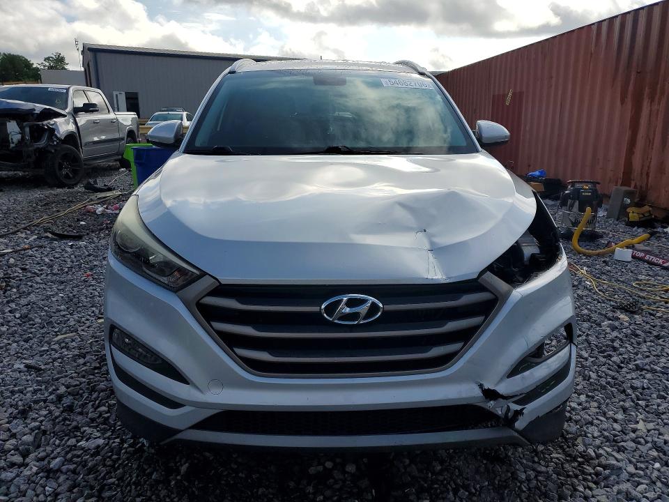 2016 Hyundai Tucson მანქანა იყიდება აუქციონზე, vin: KM8J33A2XGU256027, აუქციონის ნომერი: 54682706