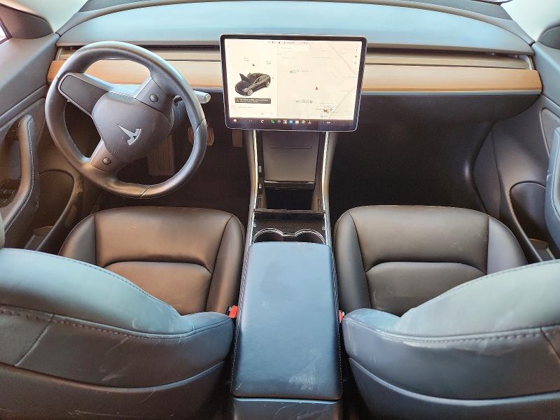 54718656 :رقم المزاد ، 5YJ3E1EA4JF176073 vin ، 2018 Tesla Model 3 مزاد بيع